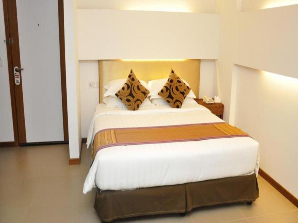 The Rgn City Lodge Rangum Exterior foto