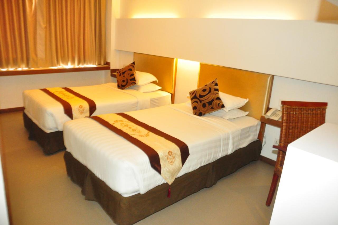 The Rgn City Lodge Rangum Exterior foto